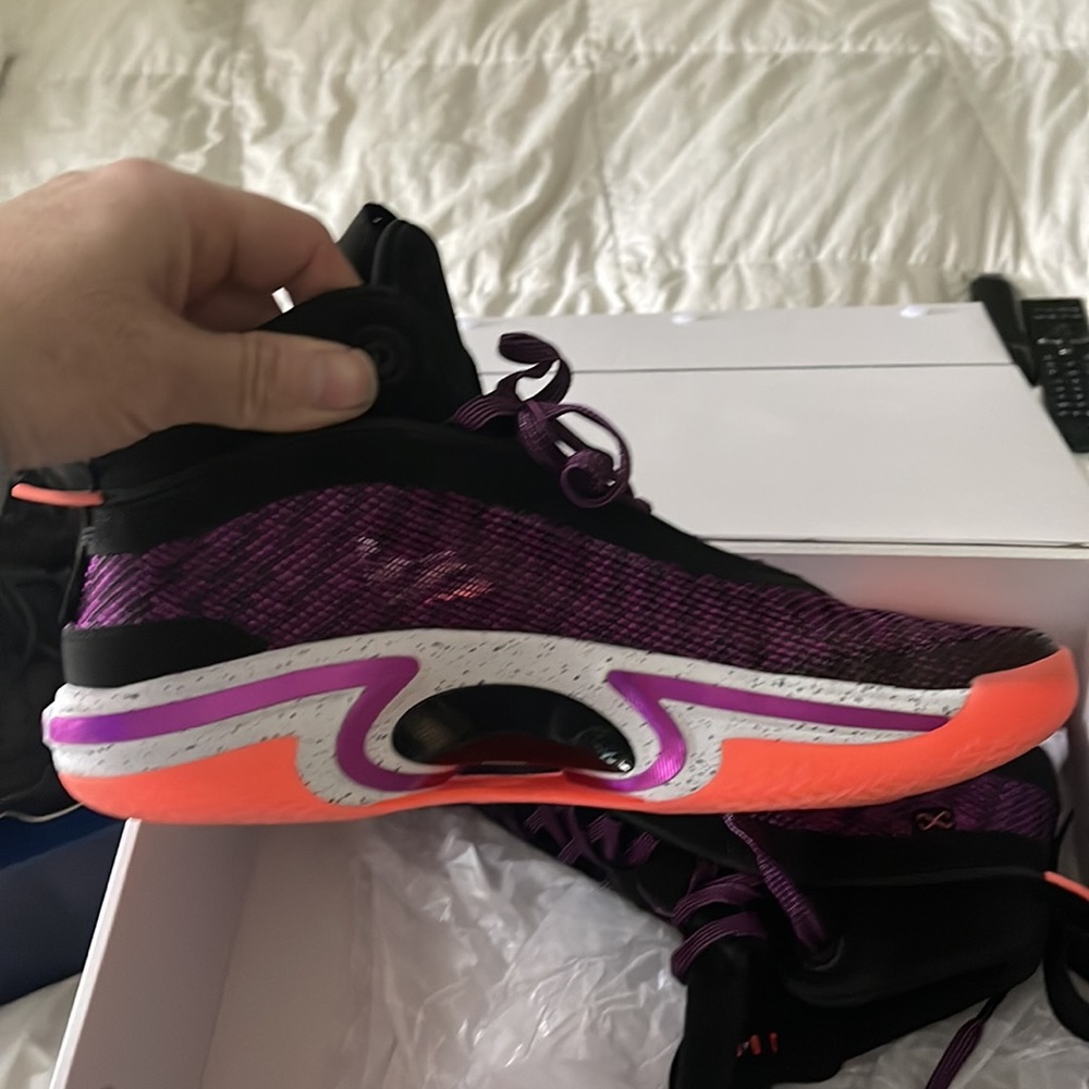 Jordan 36 - Picture 2 of 4